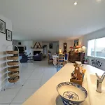 Avec Piscine Privee A Autoire, 170 M² Vila *